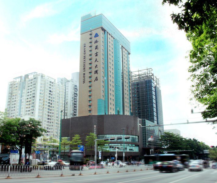 深圳万悦格兰云天大酒店